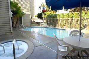 Good Nite Sylmar 2*